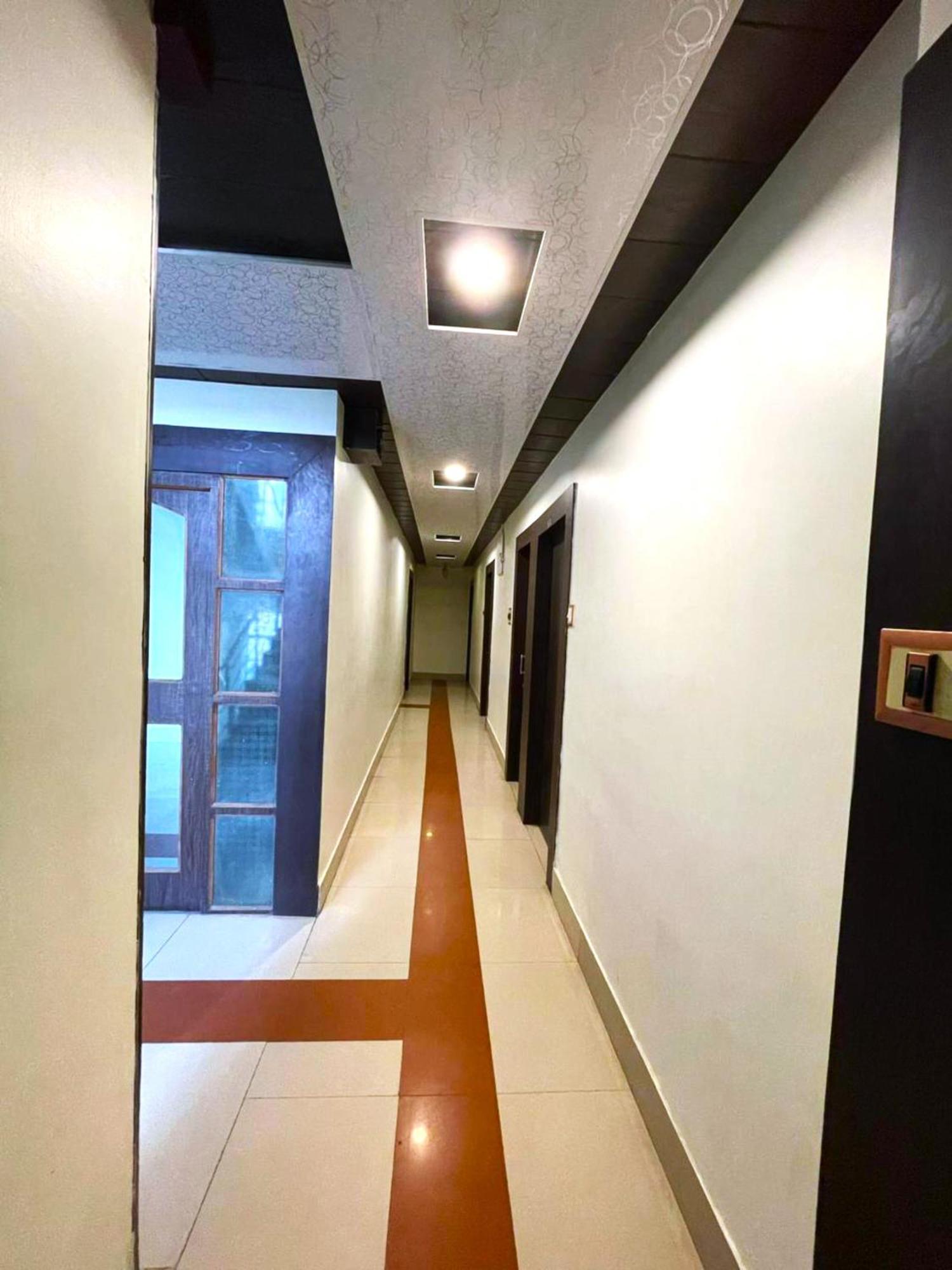 Grg R P International Patna Hotel Patna  Eksteriør billede